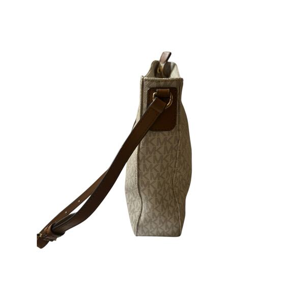 Michael Kors Jet Set Crossbody MK Logo Canvas Tan Leather Zip w/ Dust Bag - Picture 14 of 15